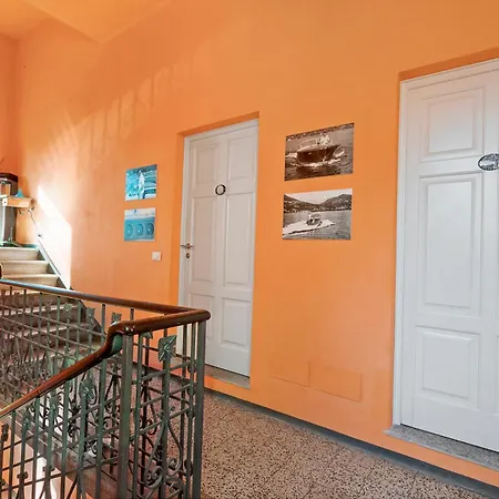 Jejia- Pool And Garden - Happy Apartment Lesa