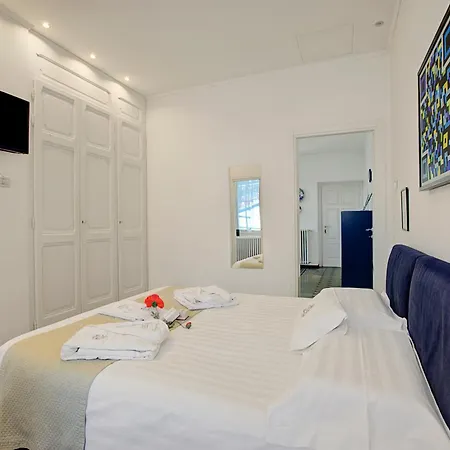 Jejia- Pool And Garden * Lesa