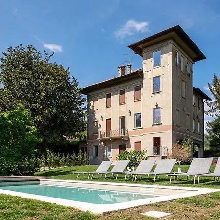 Jejia- Pool And Garden