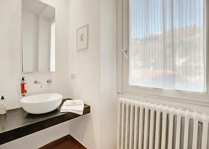 Jejia- Pool And Garden