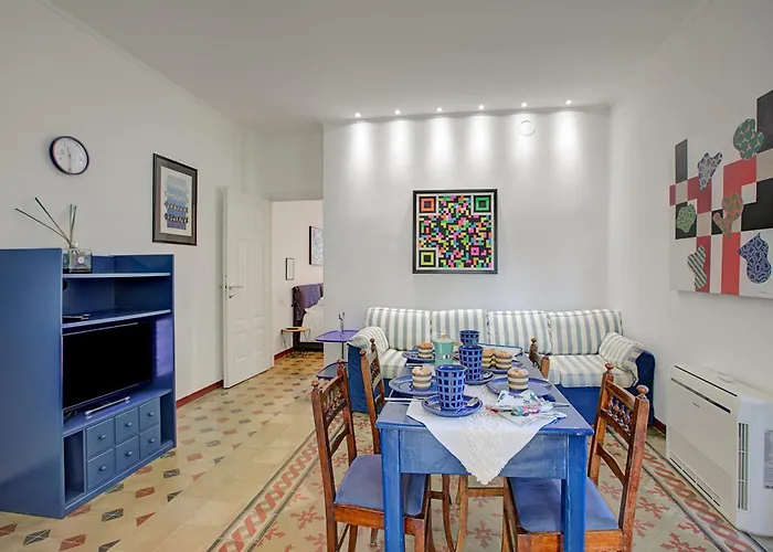 Jejia- Pool And Garden