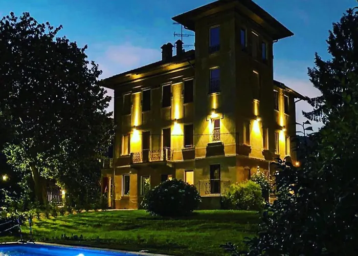 Jejia- Pool And Garden * Lesa