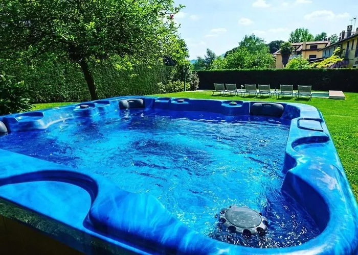 Jejia- Pool And Garden * Lesa